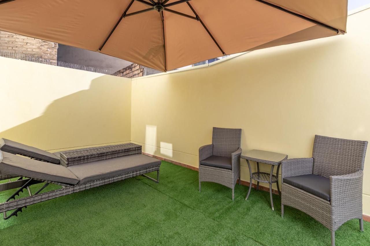 Gorgeous Apt With A Large Private Terrace バレンシア エクステリア 写真