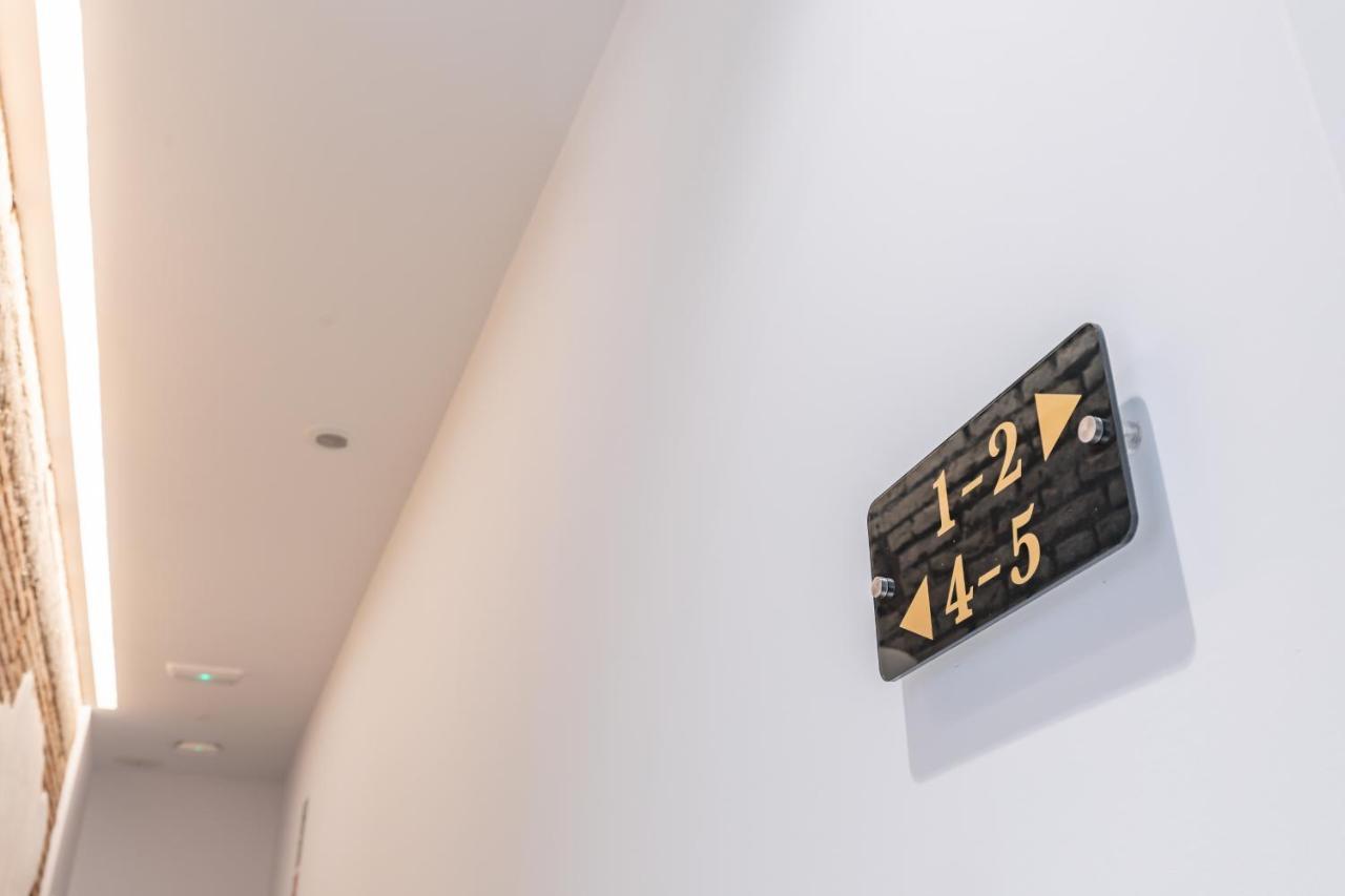 Gorgeous Apt With A Large Private Terrace バレンシア エクステリア 写真